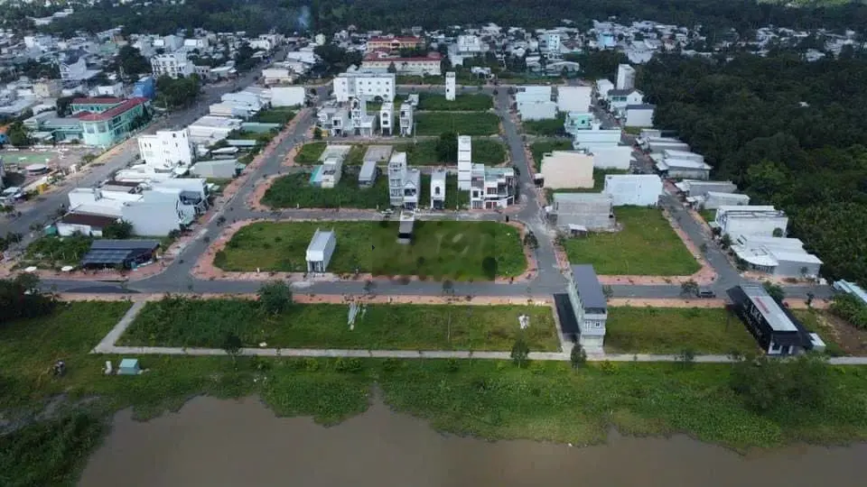 Bán gấp nhiều lô đất khu đô thị mới Hồng Phát Tp Ngã 7, Hậu Giang