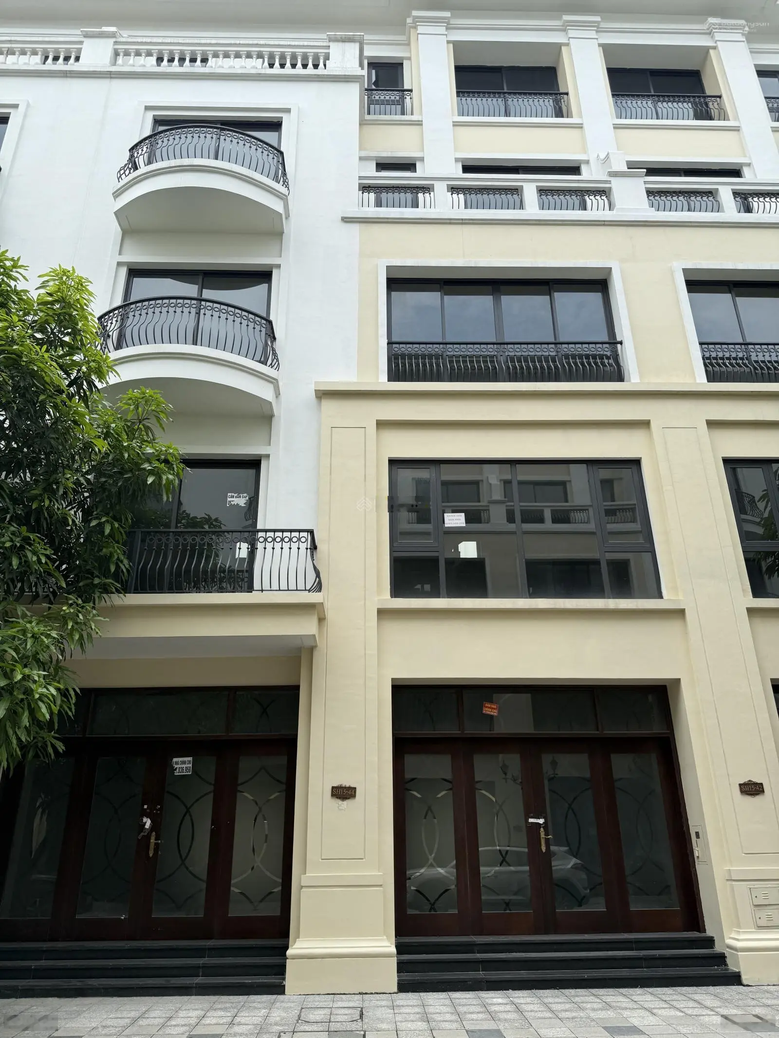 Bán gấp 65m San Hô giá hơn 150tr/m. Nhà xây 5 tầng, mặt tiền 5m. Tại Vinhomes Ocean Park 2.