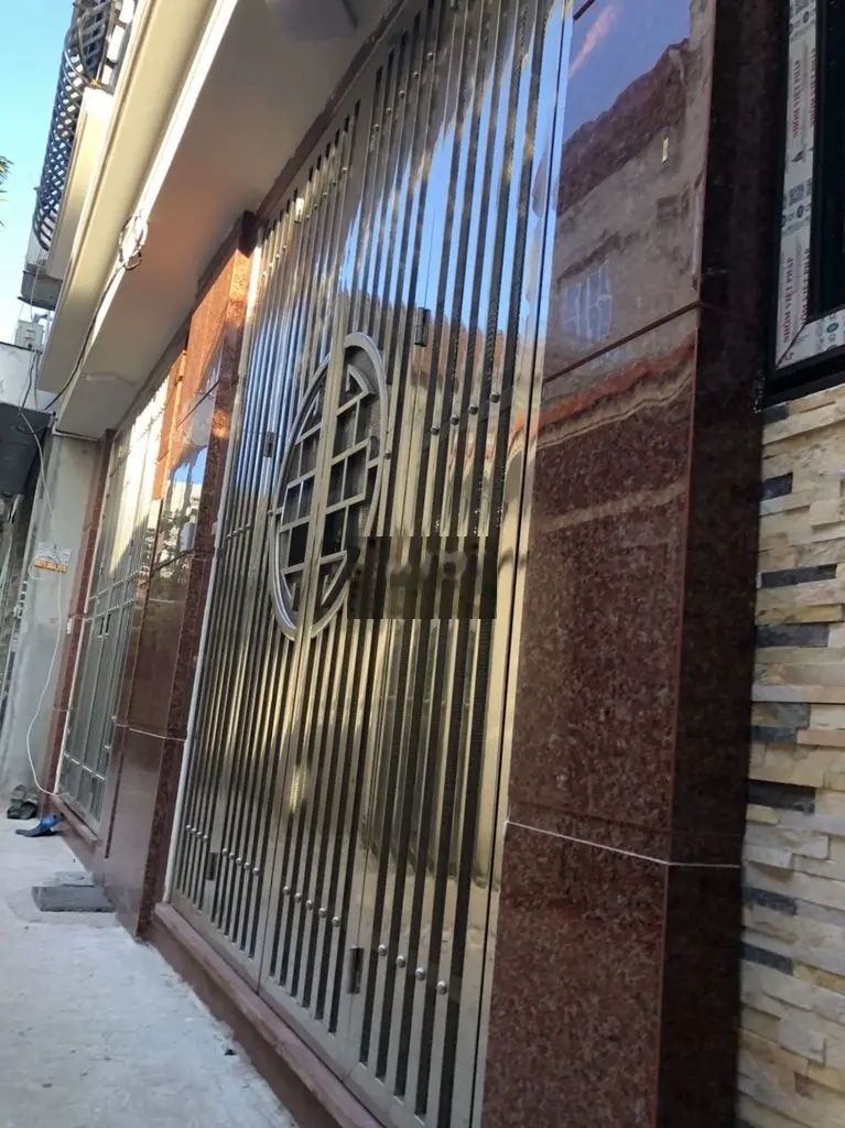 Chủ cần bán gấp ô tô vào nhà 37m lô góc chỉ 5 tỷ x Mậu Lương Hà đông
