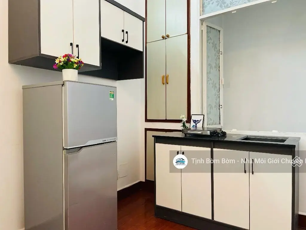 Nhà triệu đô: CHDV ngay 3/2 dòng tiền 600tr/năm Khu phân lô Vip ngang lớn 6m, 75m giá đã đẹp 22 tỷ