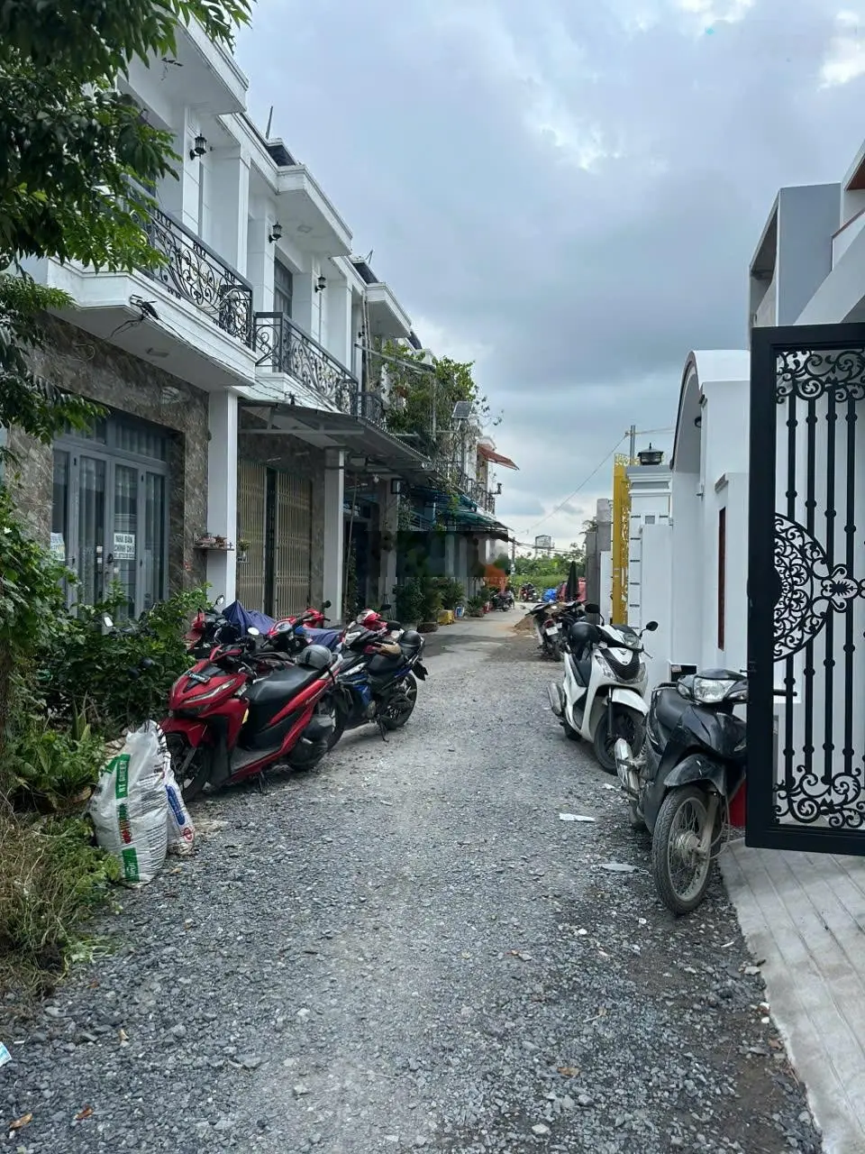 2,6 tỷ nhà 119 m2 mới xây đẹp lung linh đường oto gần ngã tư Xoài Đôi, Long Trạch Cần Đước, Long An