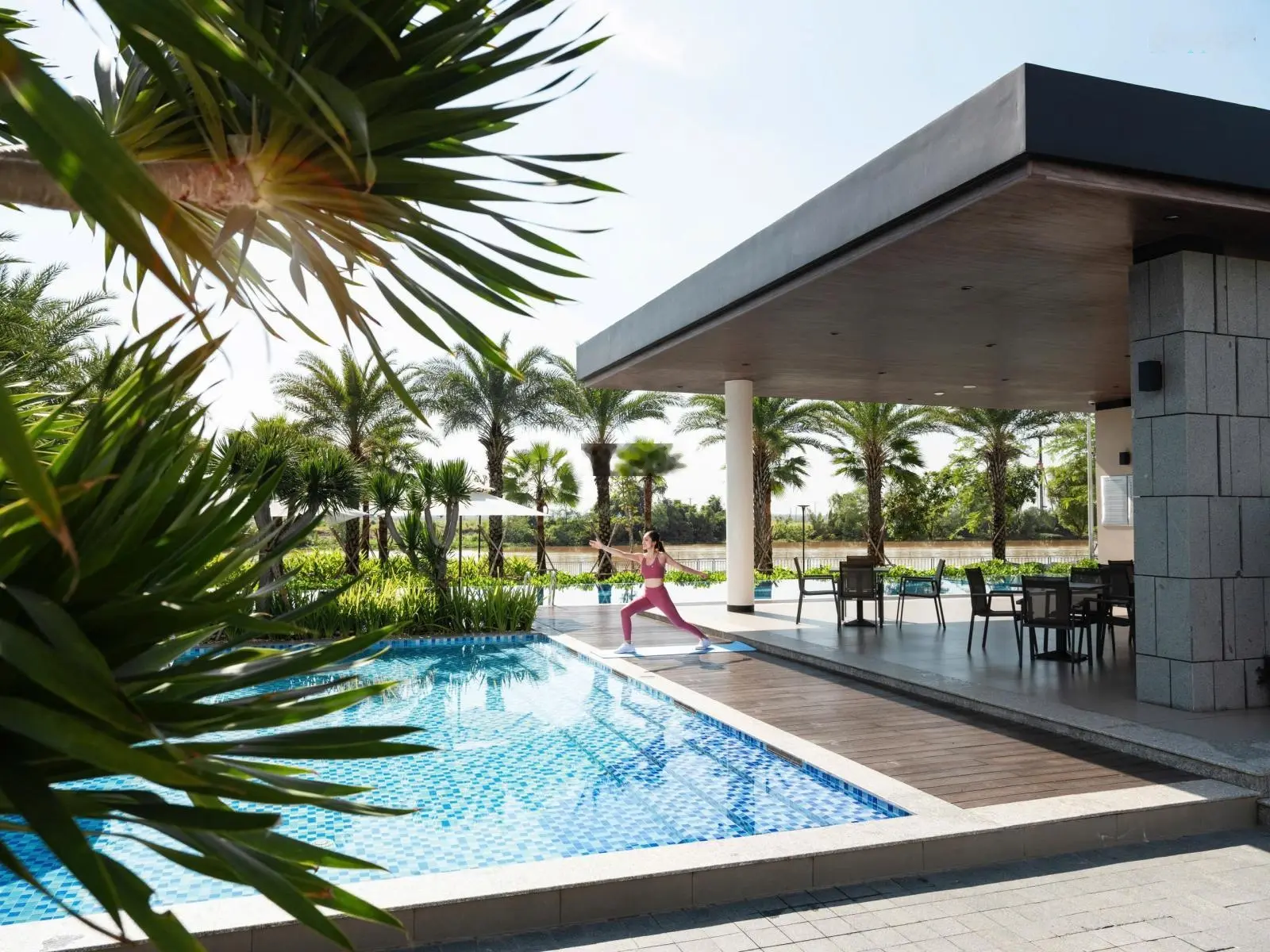 Chủ kẹt tiền cần bán gấp căn BTDL 300m² nhà sẵn giá chỉ 14,6 tỷ bao hết chi phí sang tên.