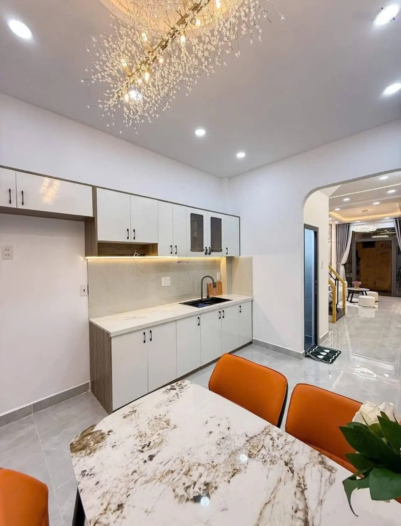 Chủ gửi bán gấp nhà hẻm 3m đường Công Chúa Ngọc Hân, Quận 11. 102m2