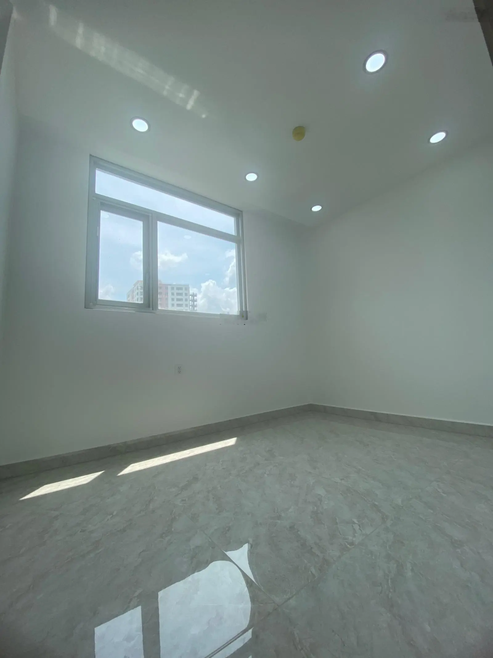 Paris Hoàng Kim, Quận 2 - Căn góc 3PN/2WC 90m2, giá 6.5 tỷ all-in