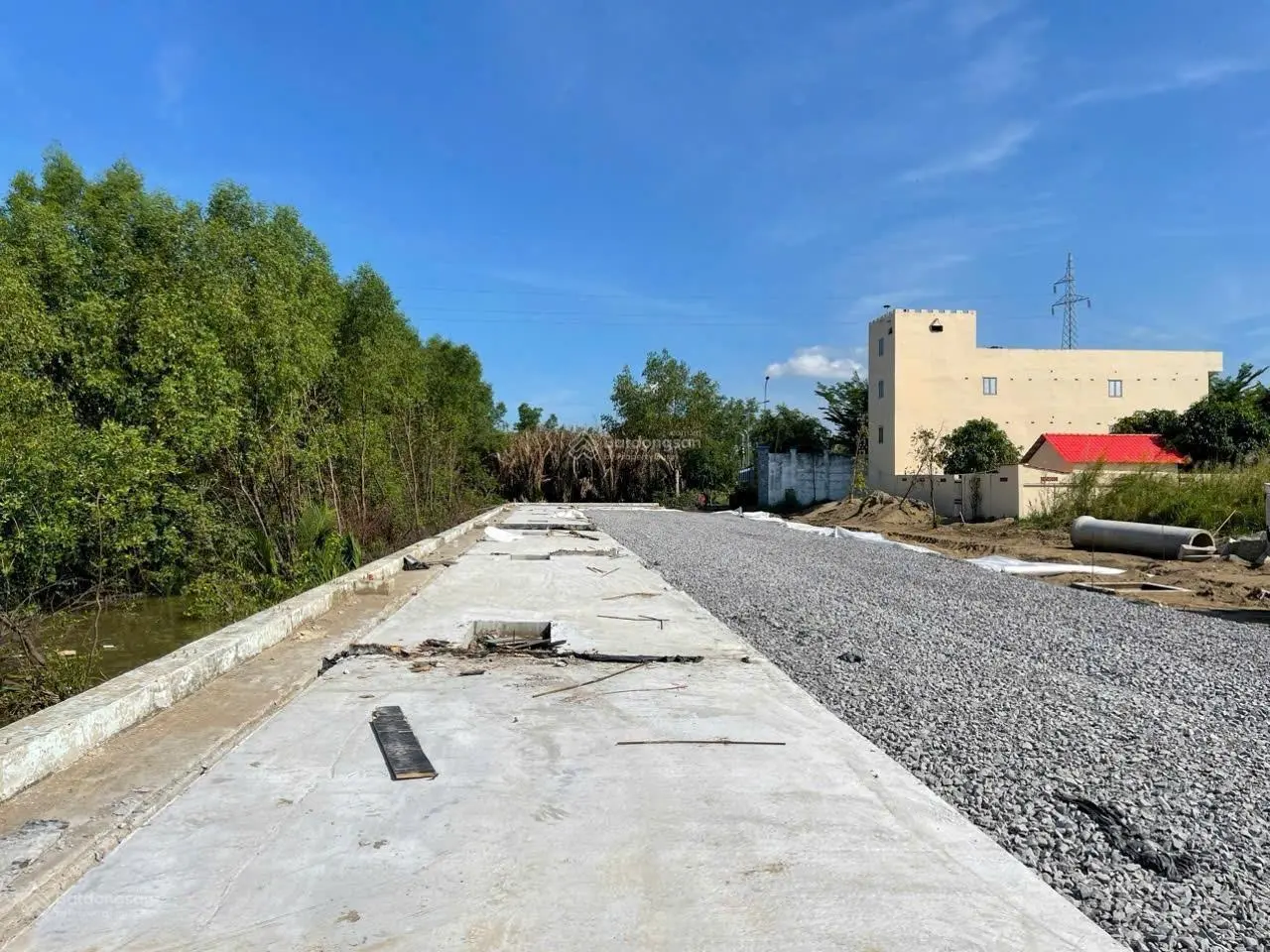 Chủ gửi bán nền đất xây biệt thự 420m2 thị trấn Cần Giuộc, view sông Cần Giuộc cực kì thoáng mát