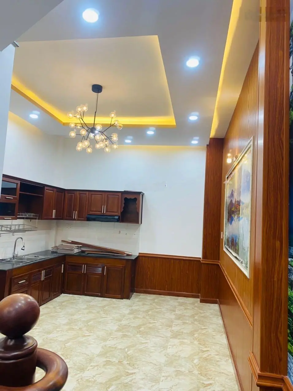 Chính chủ cần bán gấp căn nhà 1 trệt 2 lầu, 4x15m, giá 6.2 tỷ