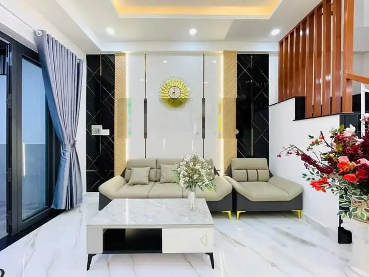 Bán căn nhà Phạm Văn Chiêu, Phường 14, Gò Vấp 53,4m2 giá 3ty250 sổ sẵn
