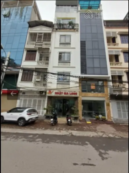Bán nhà mặt phố đường Kim Đồng, giá tốt chỉ 28 tỷ VND, diện tích 70m2, 5 PN, 5 PT
