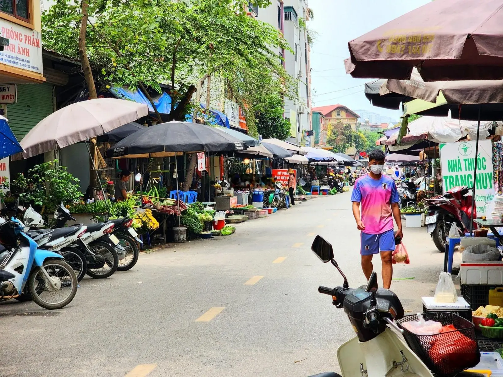 Liền kề mặt chợ, kinh doanh sầm uất, 110m2, 5 tầng, giá 25 tỷ, khu Đô Thị Văn Quán, Quận Hà Đông