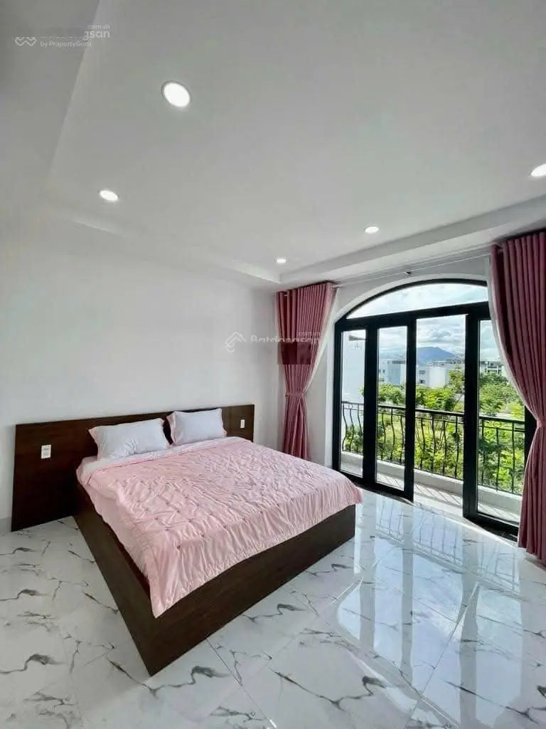 Chính chủ cần bán gấp căn nhà đường số 19 khu đô thị Hà Quang 2