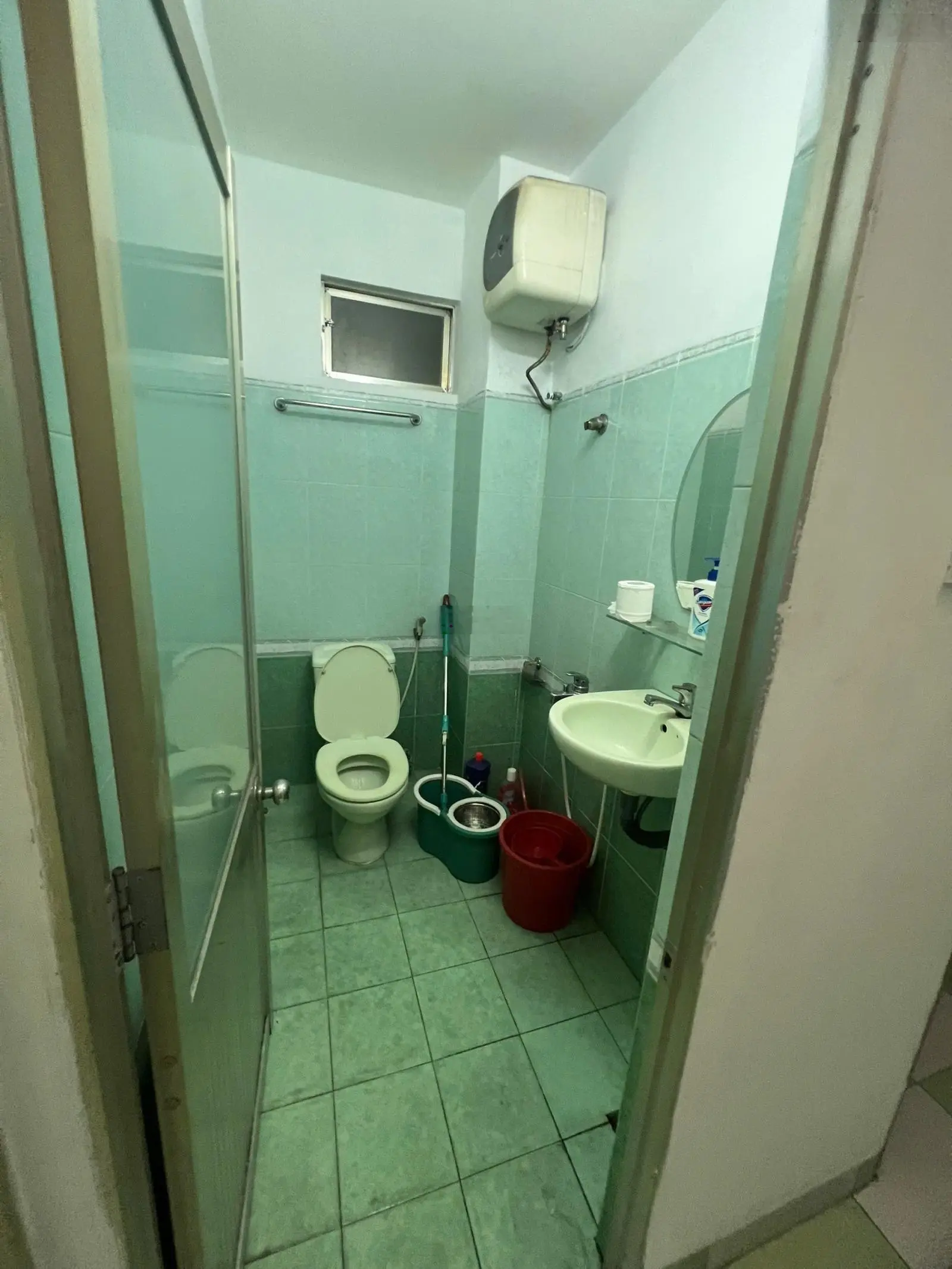 Bán Nhà Mặt Tiền Bàn Cờ Đường Âu Cơ-Phước Tân-TTTP Nha Trang, 1 trệt 3 Tầng 6PN