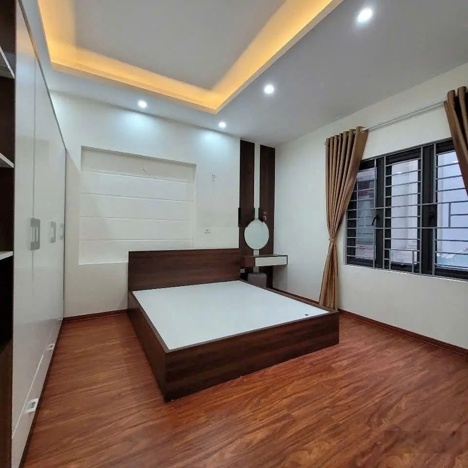 6.1 tỷ, DT sổ 30m2, 5 tầng, 3 Ngủ Khép kín, NGÕ 46 PHẠM NGỌC THACH, ĐỐNG ĐA