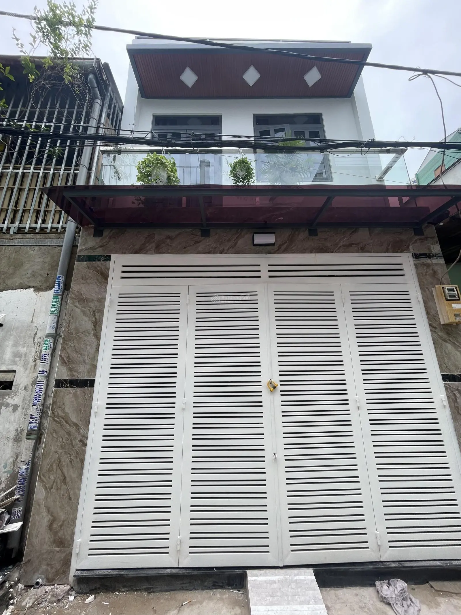 Bán căn góc 2MT khu Lê Văn Quới, 4m x 6m, đúc 2 tấm 2PN 2WC, hẻm 3m, SHR