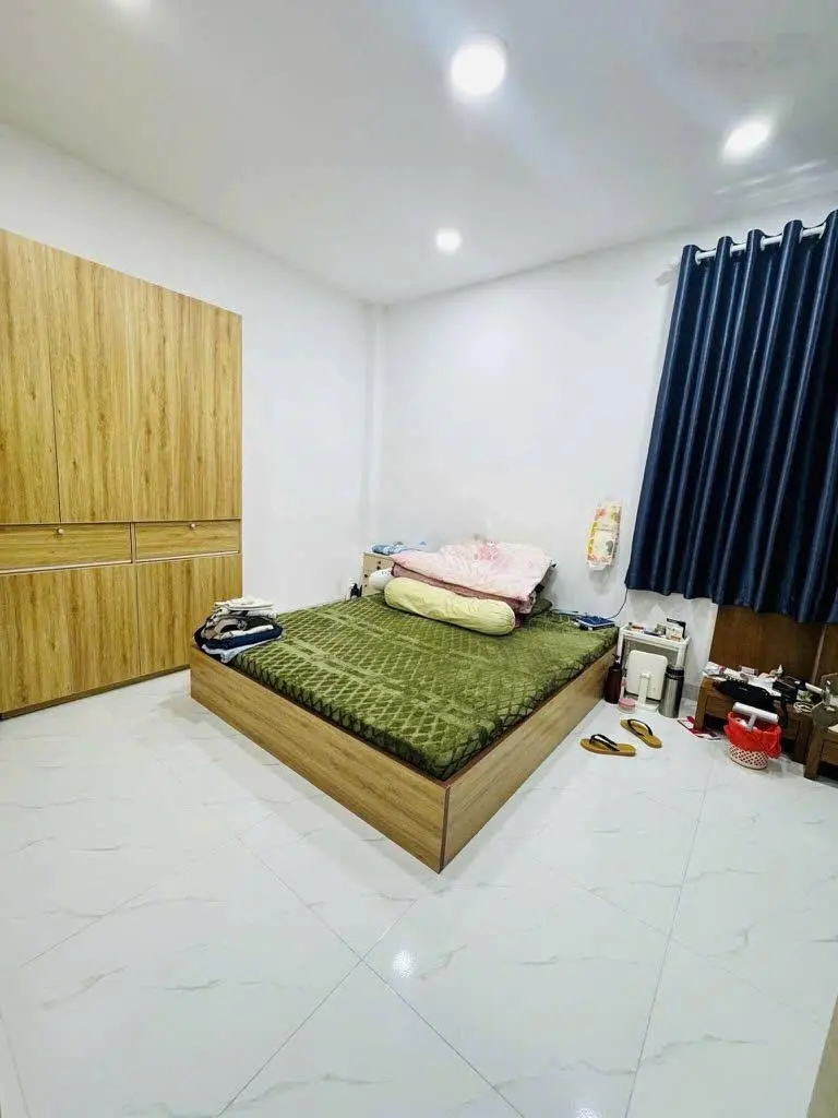 Nhà căn góc đẹp 3 tầng, 3PN vài m tới đường Nguyễn Văn Công, P3, Gò Vấp. Giá bán chỉ 4.790 tỷ
