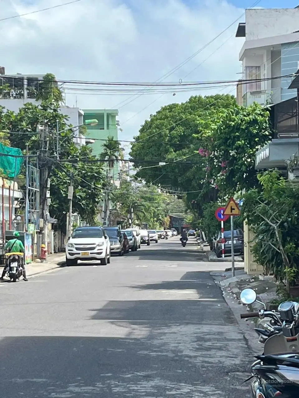 Bán nhà 2 tầng mặt tiền đường Lê Chân phường Tân Tiến gần biển Lh 0908208379
