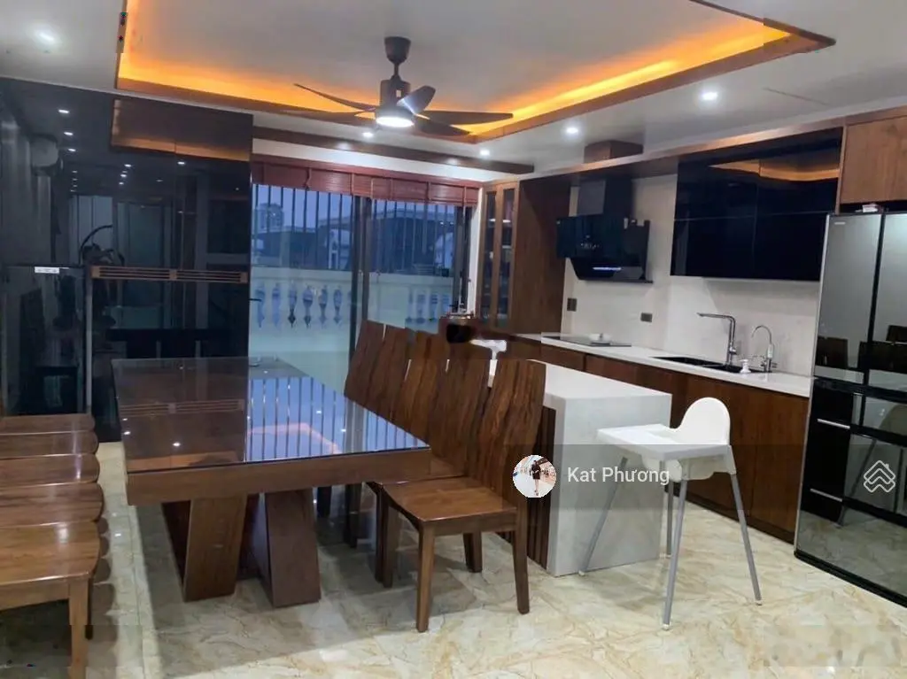 5 tầng-70m2-ngang 5m-thang máy-hẻm xe tải-nhà hẻm 449 Sư Vạn Hạnh khu vip quận 10-kế Vạn Hạnh Mall