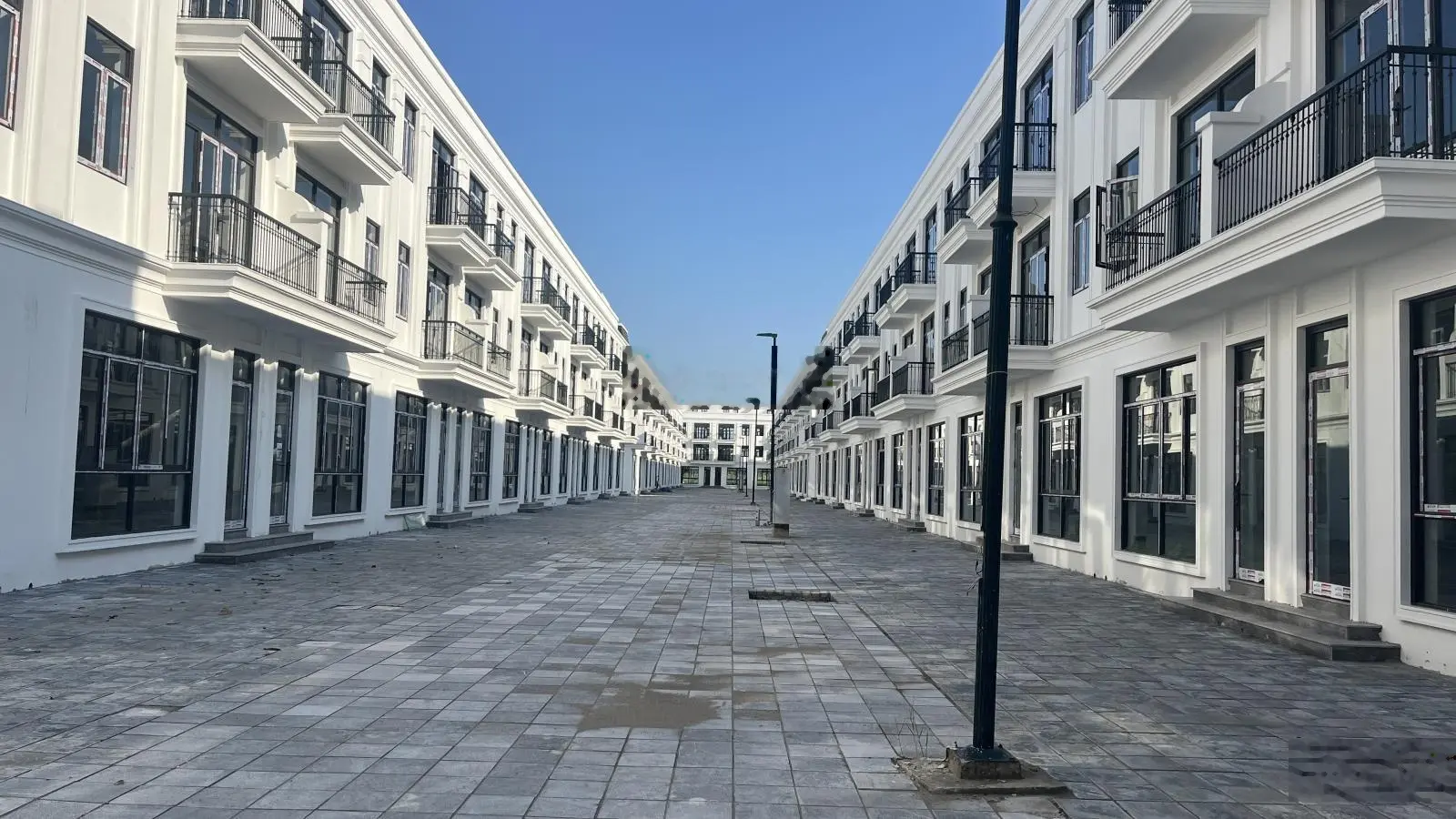Bán nhà biệt thự tại HUD Me Linh Central, 124m2, giá tốt cho doanh nhân