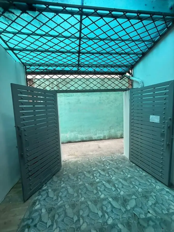Hot. Chính chủ bán nhà Mỗ Lao Hà Đông. Lô góc. Diện tích 50m2