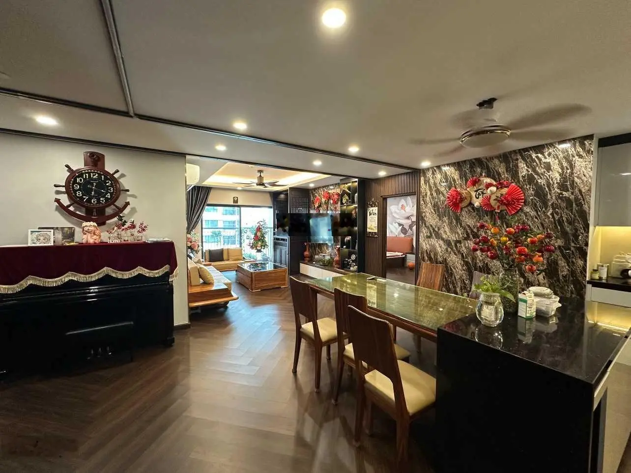 Chính chủ bán căn 70m2 3N2W tại Imperia Garden giá 4,8 tỷ, sẵn sổ, full nội thất. LH 0962 269 ***