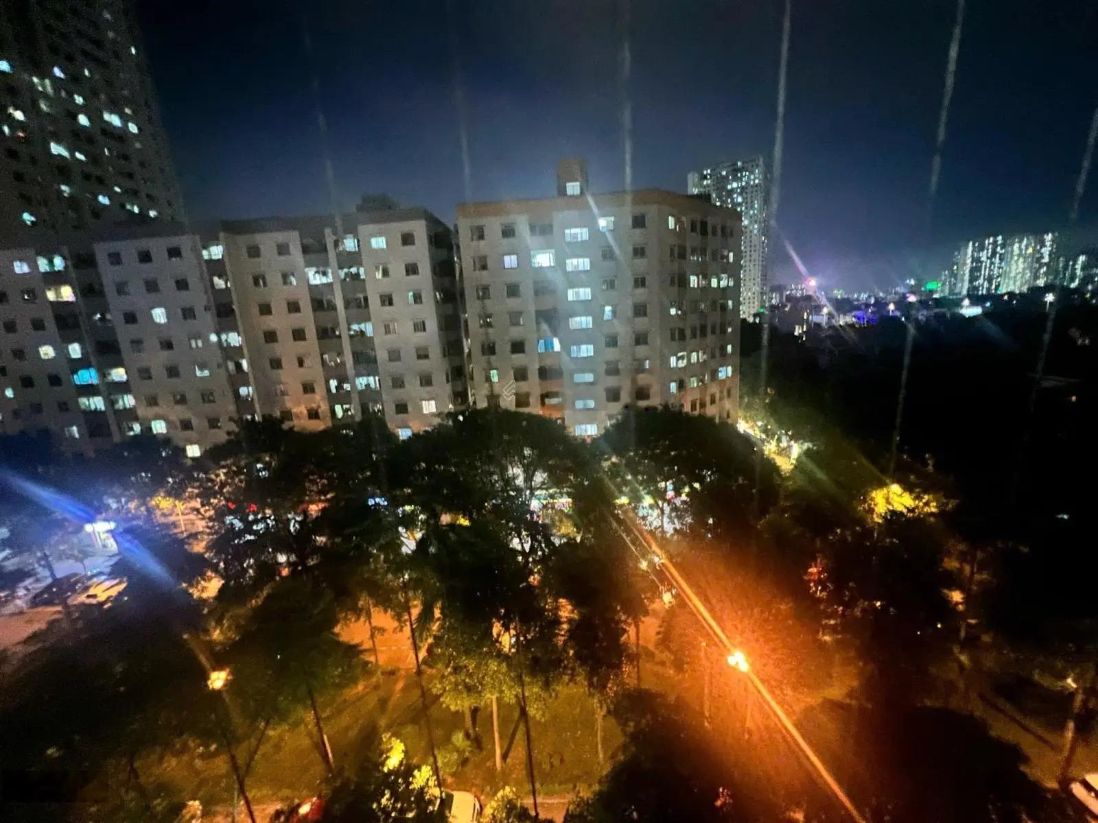 Bán chung cư Nơ Bán Đảo Linh Đàm căn góc view đẹp diện tích 83m2