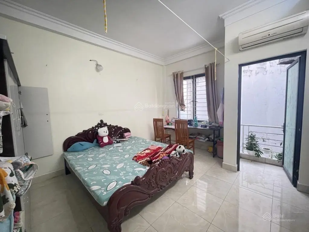 Nhà đẹp dân xây chắc chắn Thạch Bàn, 51m2, giá 5,65 ty