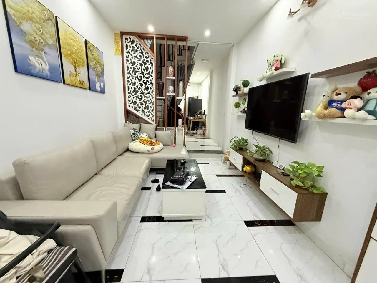 Bán Gấp Nhà 4 Tầng, Hồ Tùng Mậu, Gần ô tô, Cách mặt phố vài bước chân Giá: 6,15 tỷ, Lh 0968.371.359