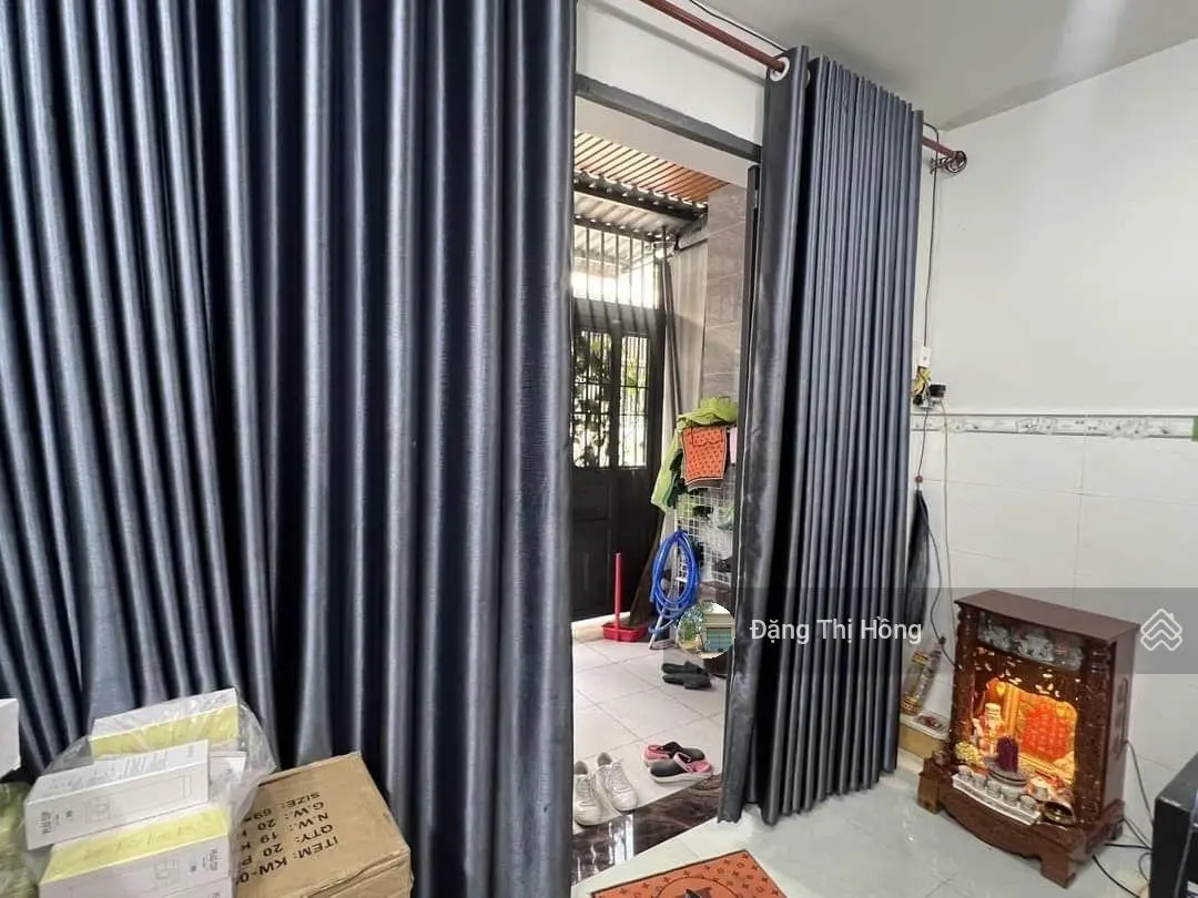 Nhà cần bán đường Lý Chiêu Hoàng 52m2 ngay sau Western Capital ra trung tâm TP 10p, sổ sẵn sang tên