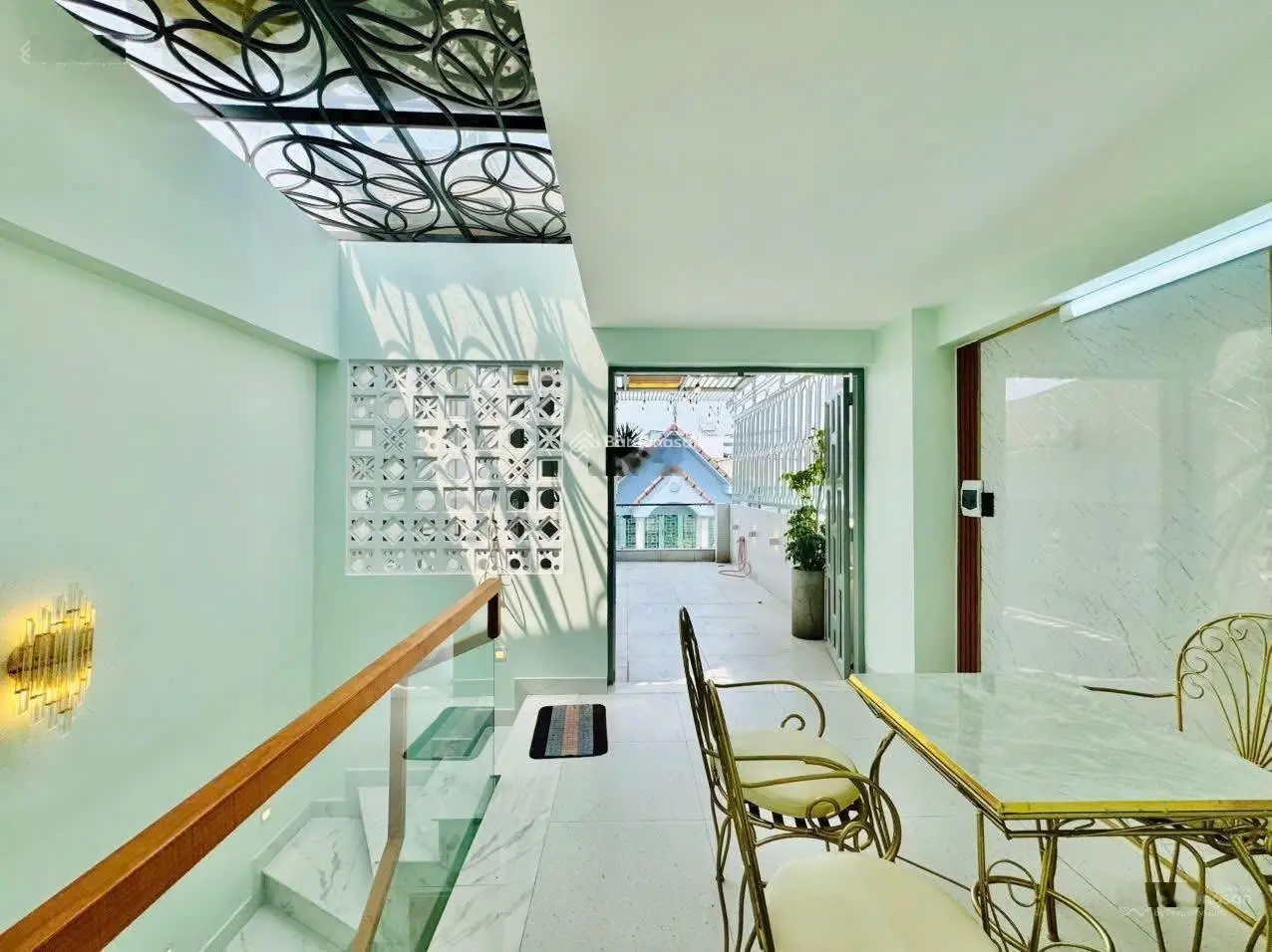 Chính chủ bán nhà Nguyễn Thị Minh Khai P5 Q3. DT 80,6m2 giá 4tỷ290 gần hồ Con Rùa. Cho thuê 30tr/th