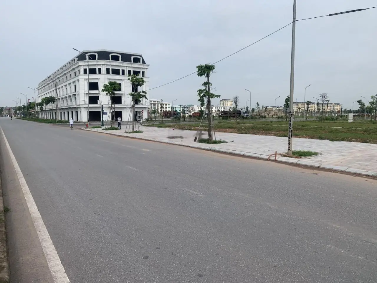Chính chủ cần bán lô 3,4,5 ALK64 mặt đường Trường Chinh, giá rẻ nhất khu Big C