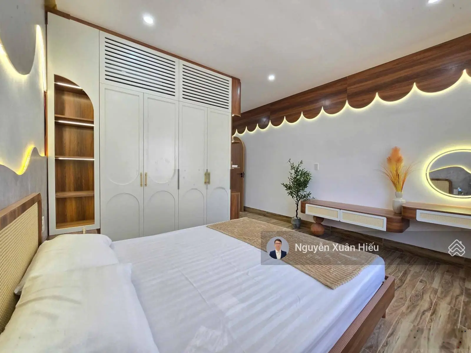 Bán nhà 4 tầng có hồ bơi gần biển mỹ khê, phố tây, trung tâm du lịch đà nẵng