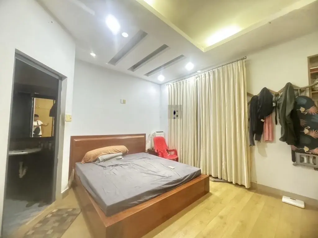 Nhỉnh 8 tỷ - 86m2 ngang 5m 2 tầng mái thái - HXH 7m Lê Đức Thọ