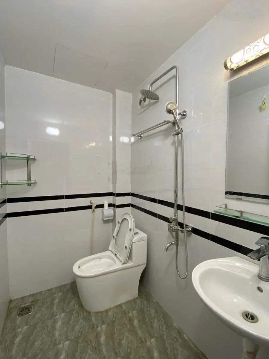 Bán nhà - Tân Mai - Hoàng Mai - sổ đỏ - 5,95 tỷ - ngõ xe 3 gác