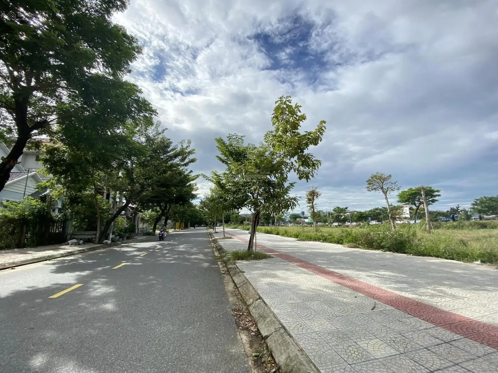 Chính chủ gửi bán đất biệt thự đường Tôn Thất Dương Kỵ (view công viên) - Hòa Xuân