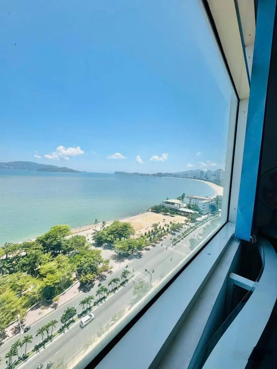 Bán nhanh căn view Biển Nha Trang - 2PN2WC diện tích 68m2 giá 1 tỷ 950tr bao hết thuế phí