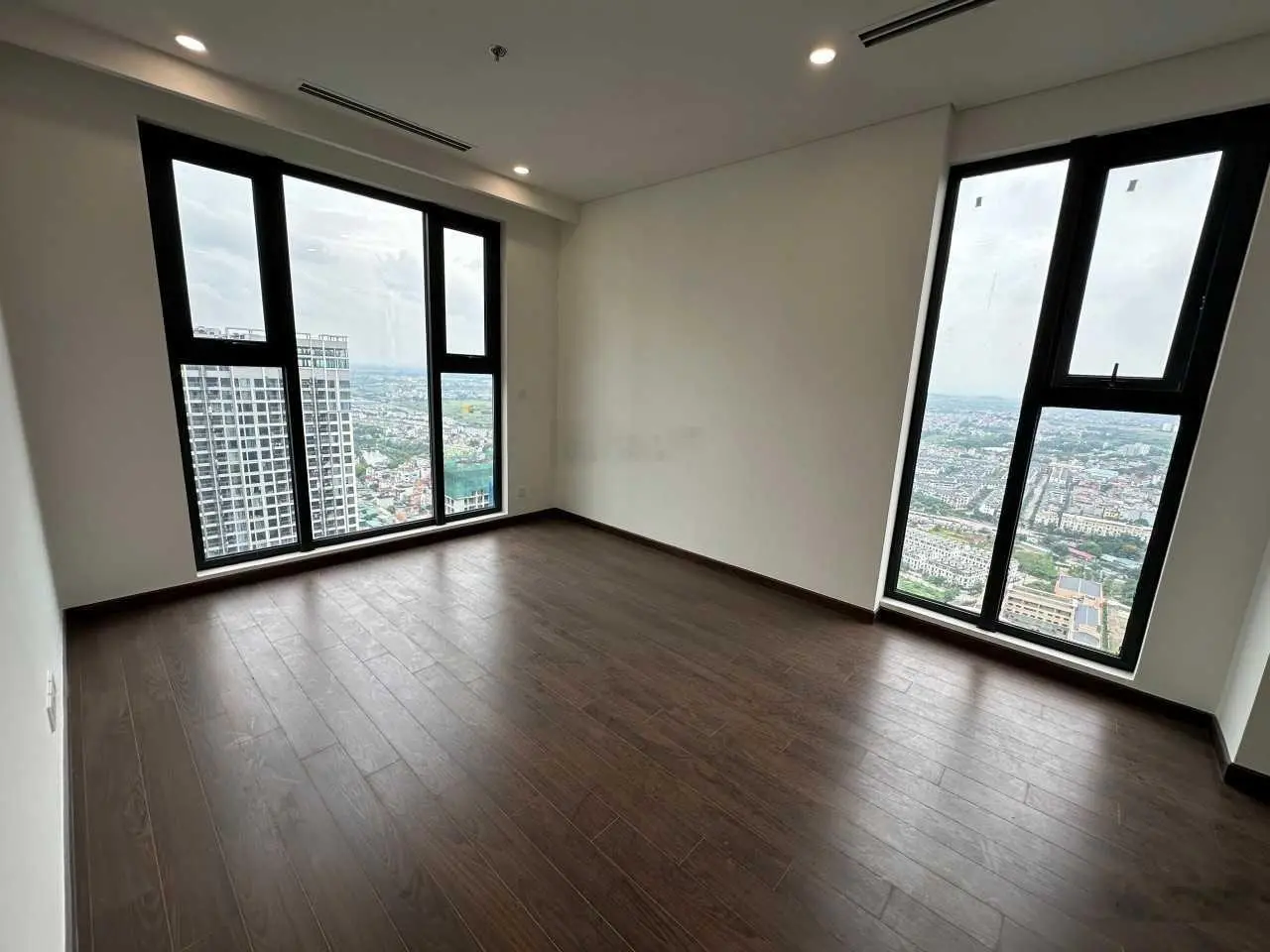 Cần bán căn duplex Masteri West Height - Tây Mỗ, DT 96m2 view cực thoáng, giá rẻ. LH 0968 845 ***