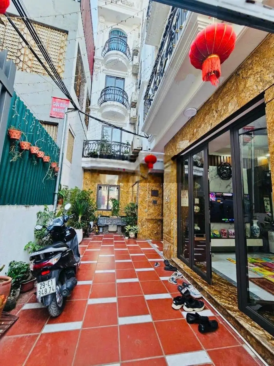 Bán nhà thượng thanh,32m_mt4m,3ngu,phun nội thất,ô tô đỗ cổng,5xty