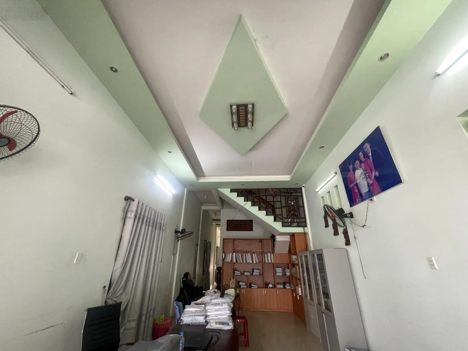 Bán nhà 3 tầng mặt tiền Tô Hiến Thành đẹp cho mở văn phòng công ty