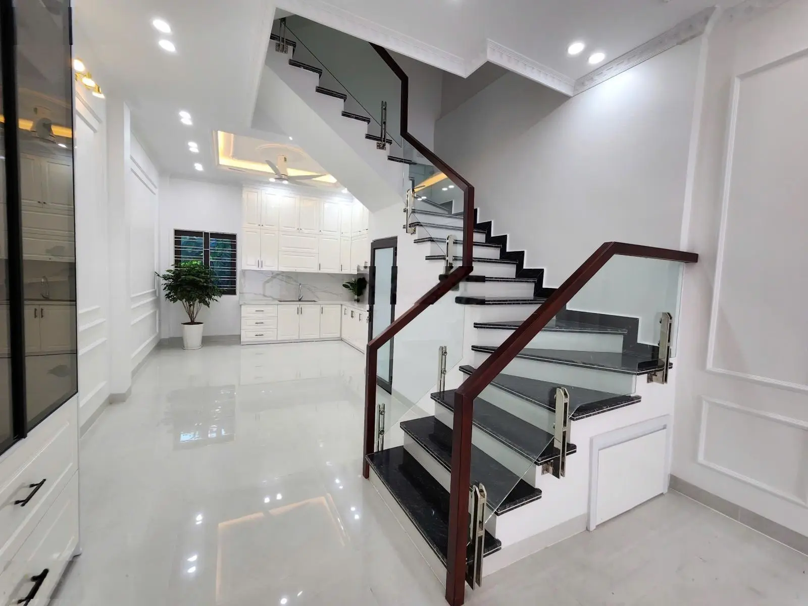 Nhà 3 tầng độc lập tổ 7 thị trấn An Dương