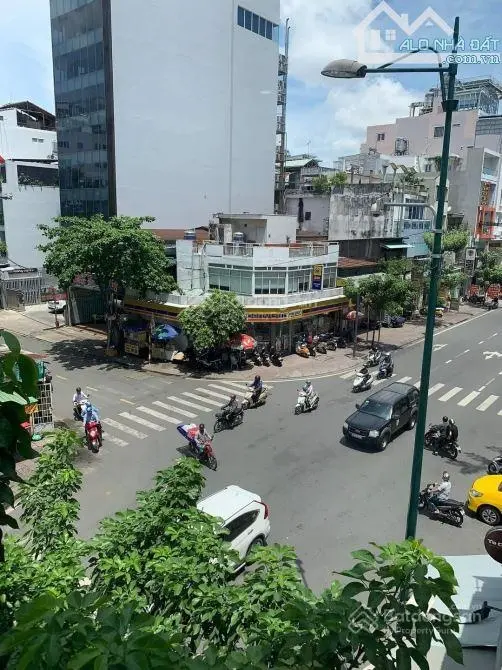 Chủ ngộp! Bán Góc 2MT Trường Chinh - Nguyễn Thái BÌnh-DT 8x30m - XD: Hầm 7 Tầng - Giá chỉ 65 Tỷ!