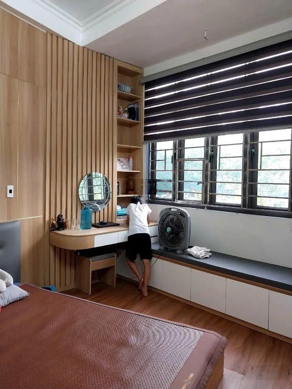 Bán nhà phường Trần Hưng Đạo diện tích 35,7m2 mặt tiền 3,5m giá 3,3 tỷ có thương lượng