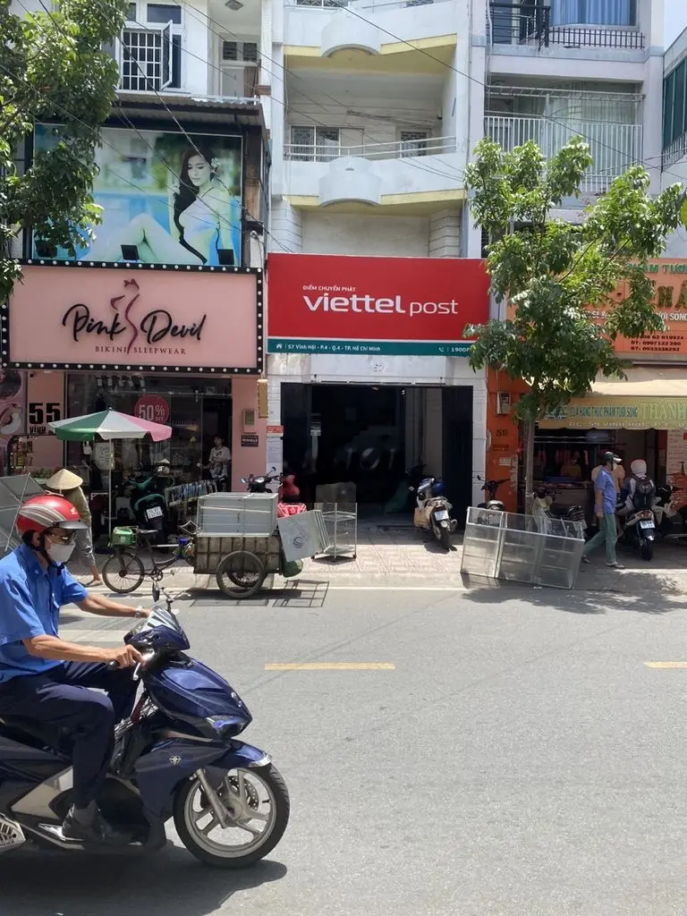 Bán gấp nhà 3 lầu mặt tiền đường Vĩnh Hội P4 Q4