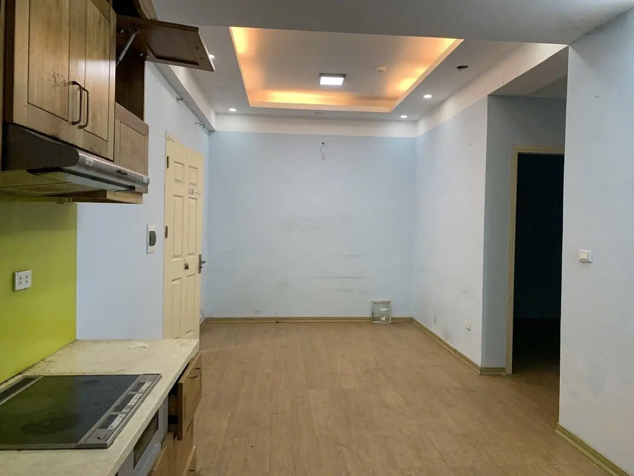 Bán căn 56 m2- 2 ngủ & 2vệ sinh HH1A Linh Đàm Hoàng Mai. Lh: 0966 455 *** em Thuỷ