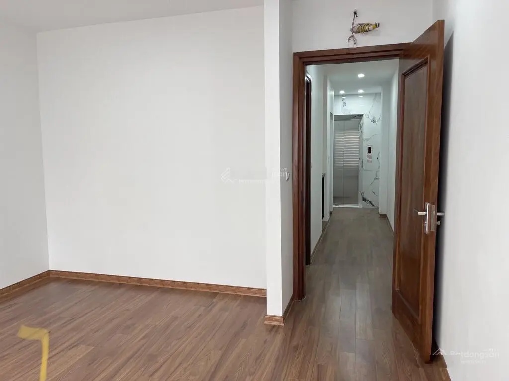Bán nr hiếm,trung tâm phố ngọc thuy, ô tô đỗ cửa, 3 mặt thoáng nhà dân xây, dt58m=4t giá :10,85tỷ