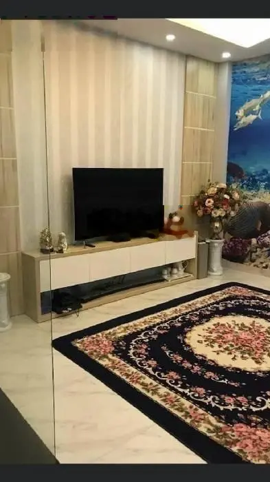 Tặng toàn bộ nội thất tiền tỷ- ngõ nông thông - ô tô trách cách 30m- gần hồ thoáng mát