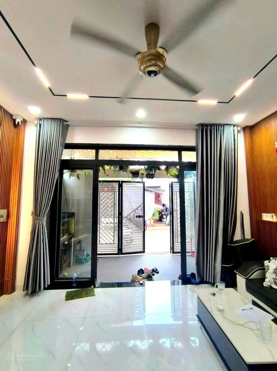 Bán nhà 4PN, 5WC, 72.7m2, ngang 5m, 1T2L 1 tum sân thượng, hẻm xe hơi Đ. Số 10, P. Cát Lái, Quận 2