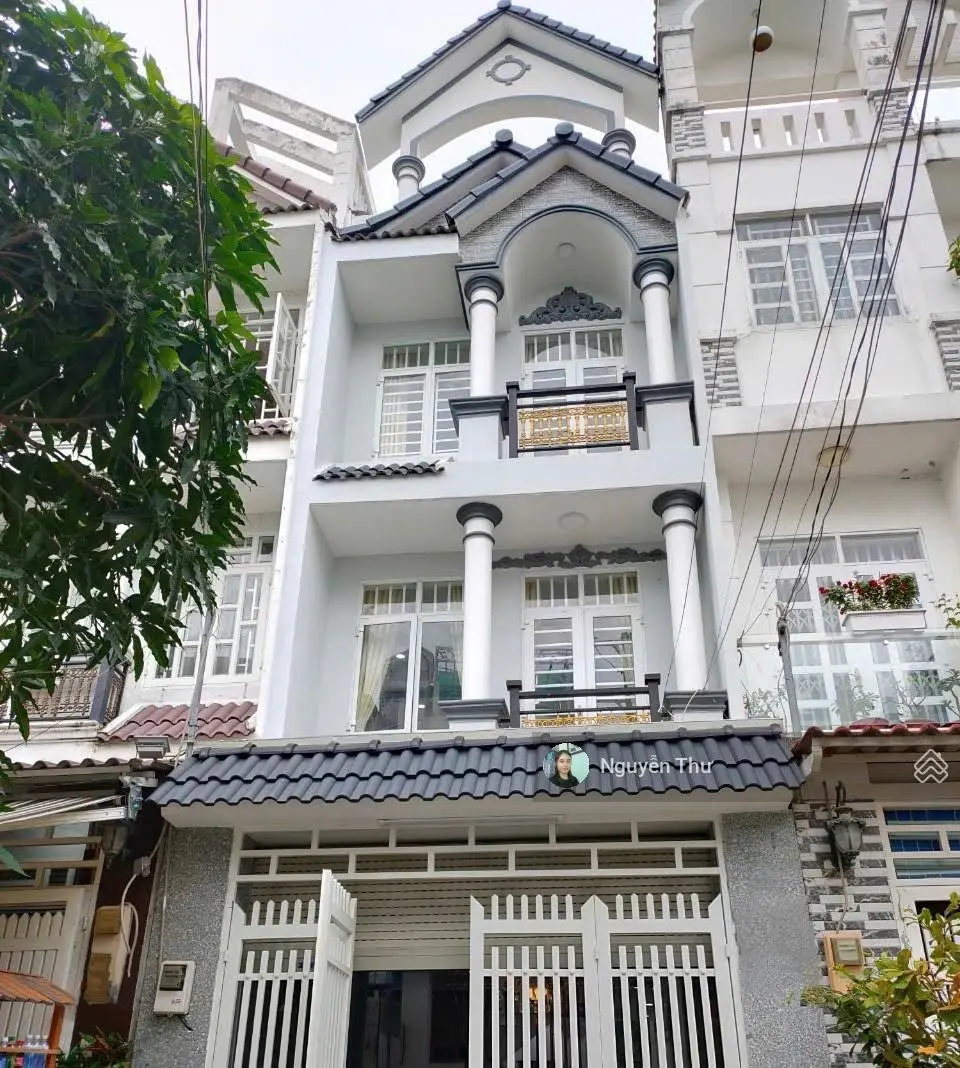 Nhà mới, 4 lầu, 80m2, đường 10m, khu kinh doanh kế phú mỹ hưng quận 7, nhỉnh 7 tỷ