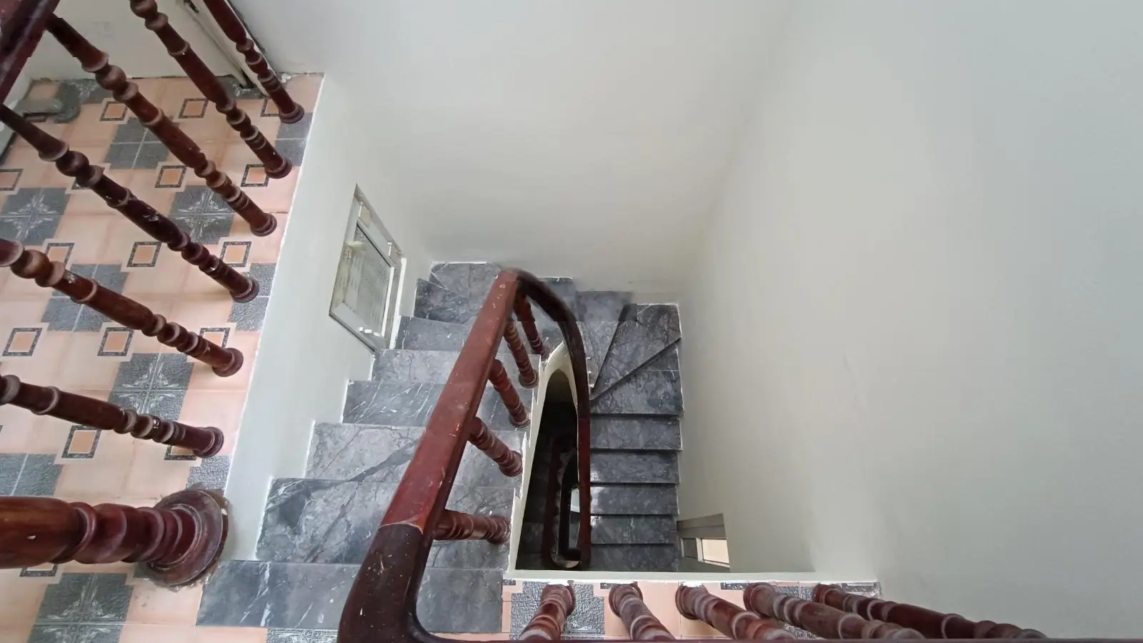 Cần bán nhà riêng giá 5,9 tỷ VND tại đường Lê Quý Đôn, Hà Nội