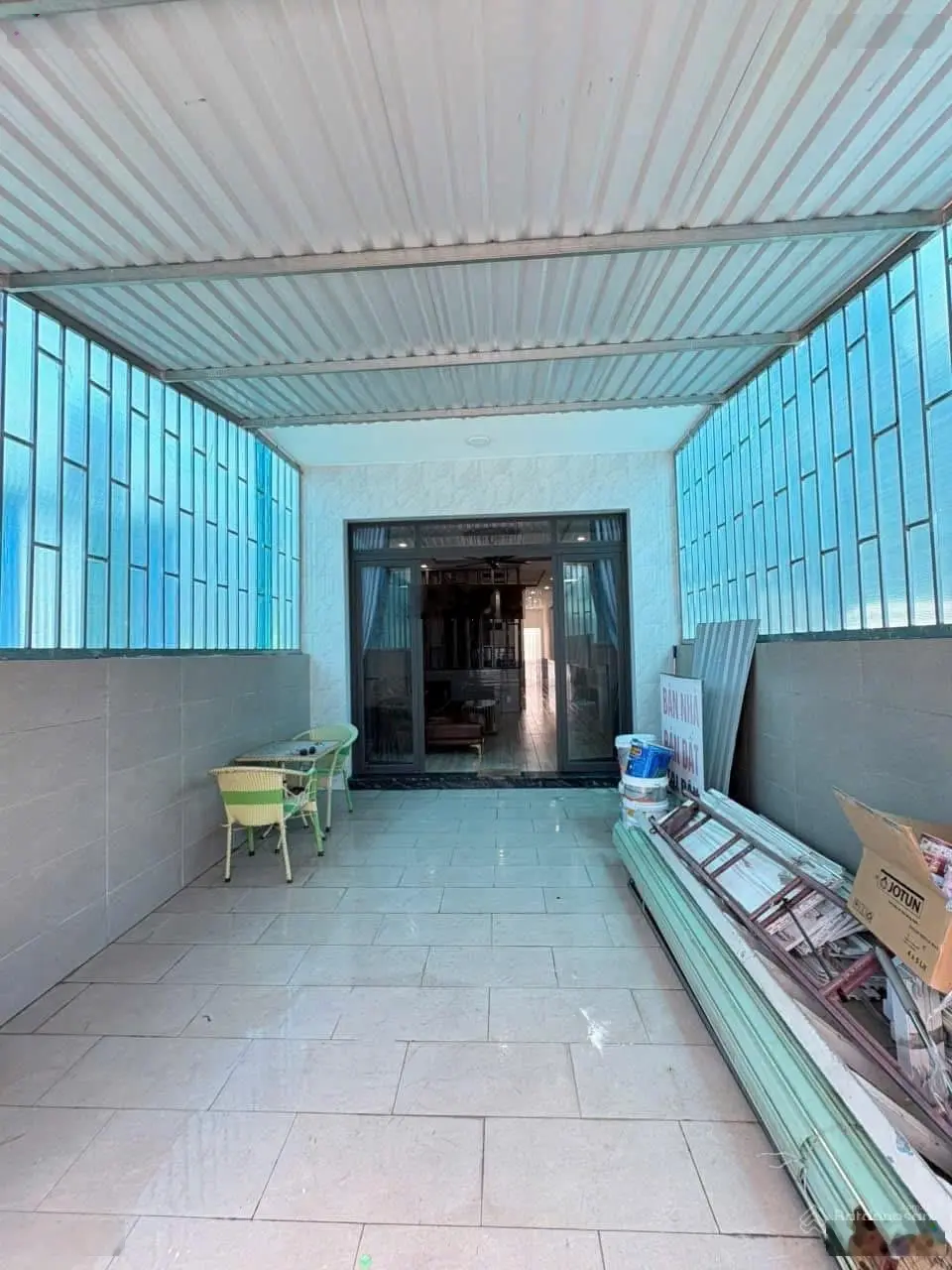 Nhà xịn - vị trí đẹp - nội thất sang- giá thành 3,95 tỷ tân bình dĩ an
