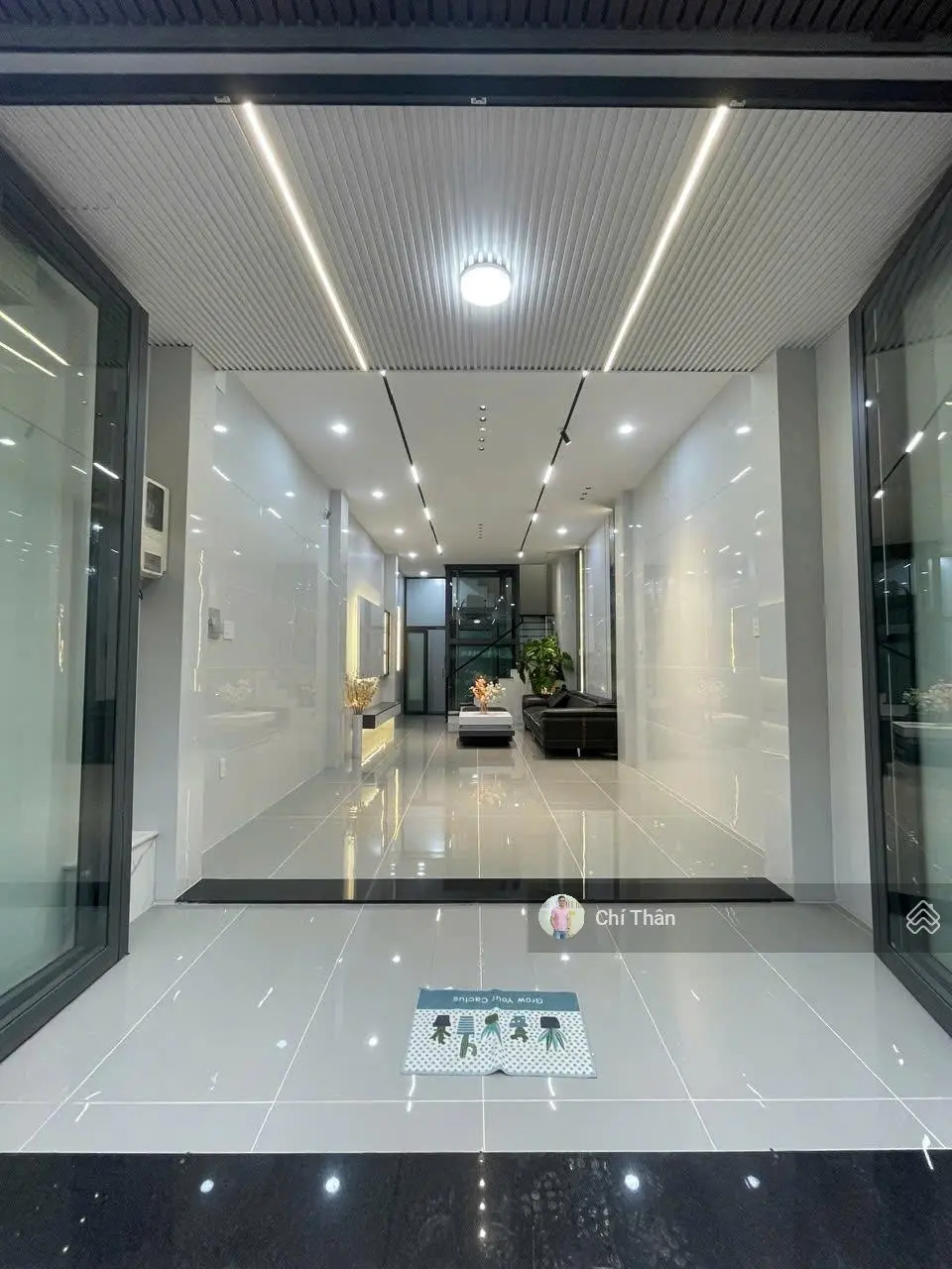 Hot! Bán gấp nhà mặt tiền đường Lý Thường Kiệt, DT 4.2x24m, nhà 4 lầu đẹp, HĐT 70tr, giá chỉ 25 tỷ