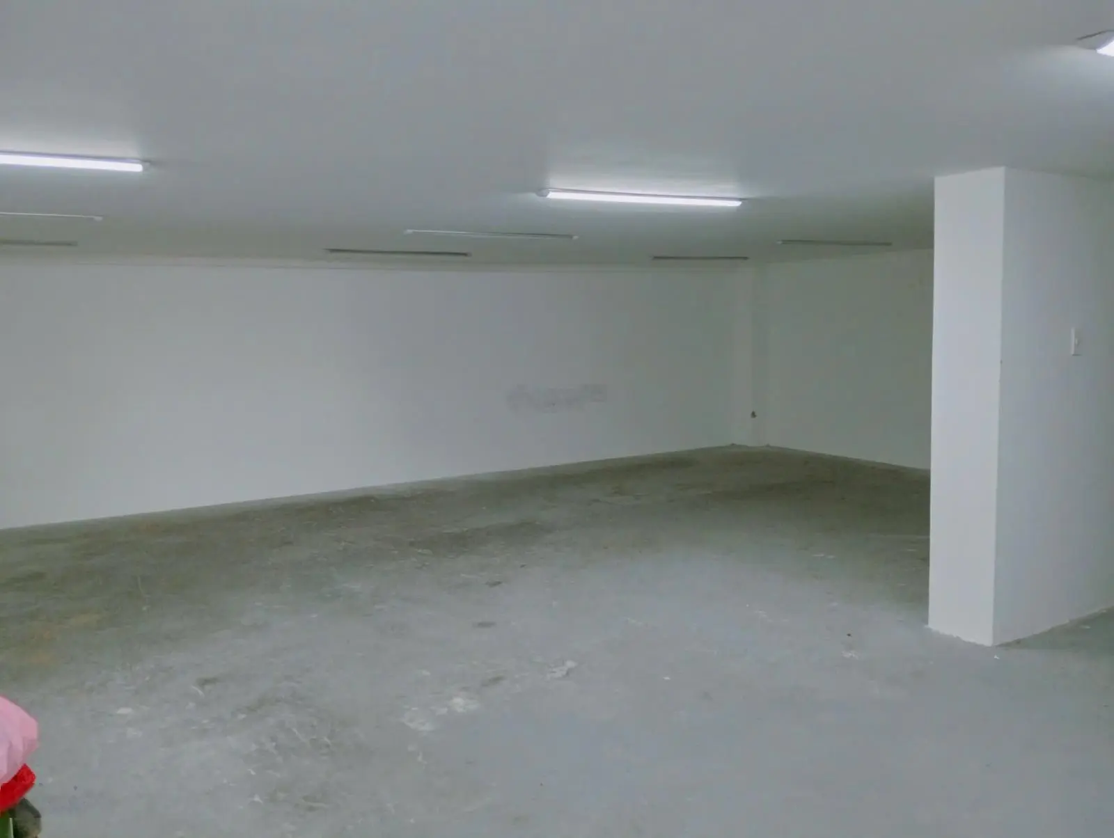 Bán biệt thự 240m2, góc 2 mặt tiền, 8PN, hầm để xe, KDC Intresco 13E, Bình Chánh